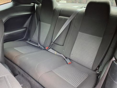 Used 2021 Dodge Challenger R/T w/ Blacktop Package image 10