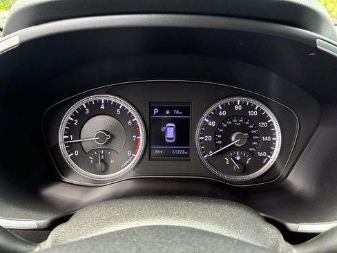 Used 2019 Hyundai Santa Fe SE FWD image 29