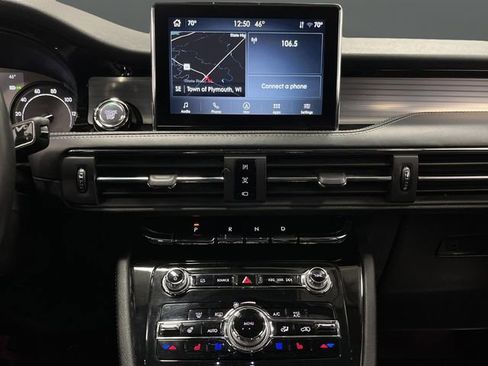 Used 2022 Lincoln Corsair AWD w/ Premium Package image 9