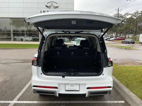 New 2026 INFINITI QX80 Pure image 27