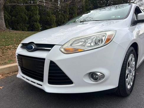 Used 2012 Ford Focus SE image 58