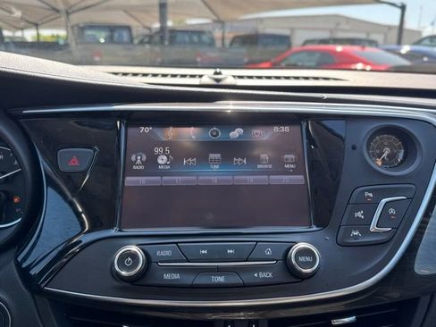 Used 2019 Buick Envision Premium w/ Driver Confidence Package AWD/4WD image 18