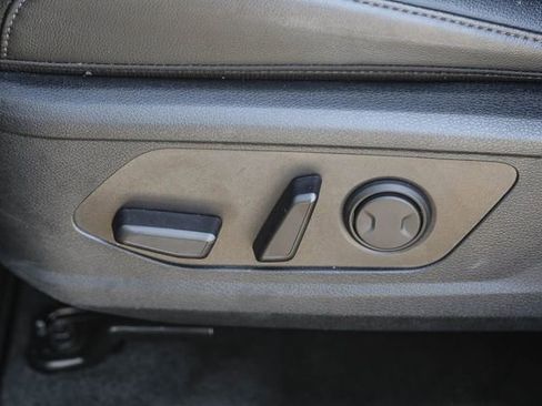 Certified 2024 Kia Sportage EX image 22