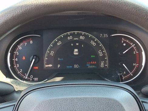 Used 2024 Toyota RAV4 XLE AWD/4WD image 21