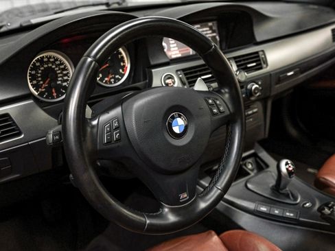 Used 2011 BMW M3 Sedan image 21