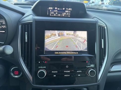 Used 2023 Subaru Forester Premium image 42