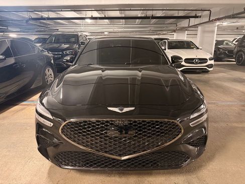 Used 2023 Genesis G70 3.3T w/ Sport Prestige Package RWD image 2