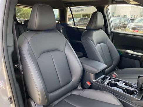 New 2026 Subaru Outback Premium w/ Premium/Limited Package AWD/4WD image 9