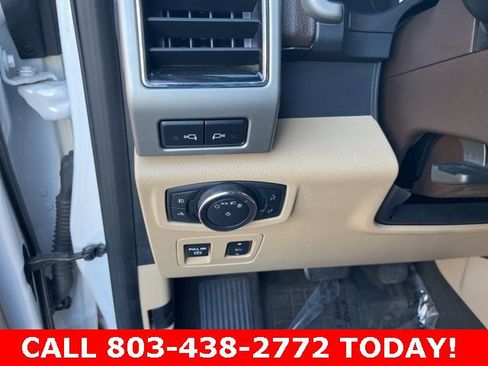 Used 2019 Ford F150 Lariat w/ Equipment Group 501A Mid image 31