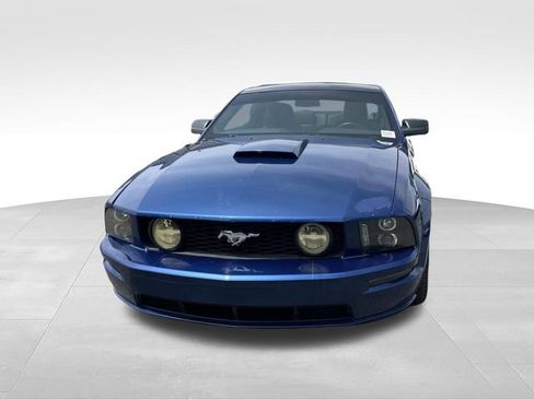 Used 2009 Ford Mustang GT RWD image 14
