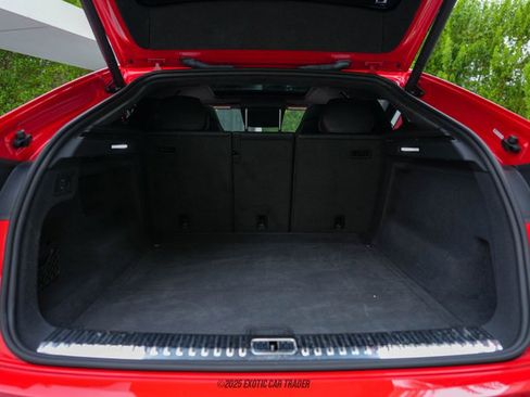 Used 2019 Lamborghini Urus image 70