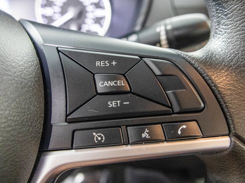 Used 2022 Nissan Altima 2.5 SV AWD/4WD image 29
