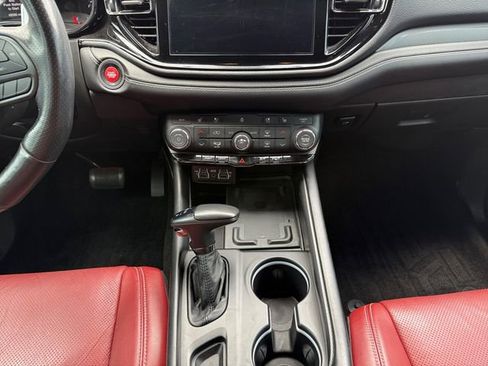 Used 2022 Dodge Durango SRT AWD/4WD image 11
