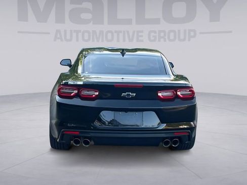 Used 2024 Chevrolet Camaro LT w/ Technology Package RWD image 4