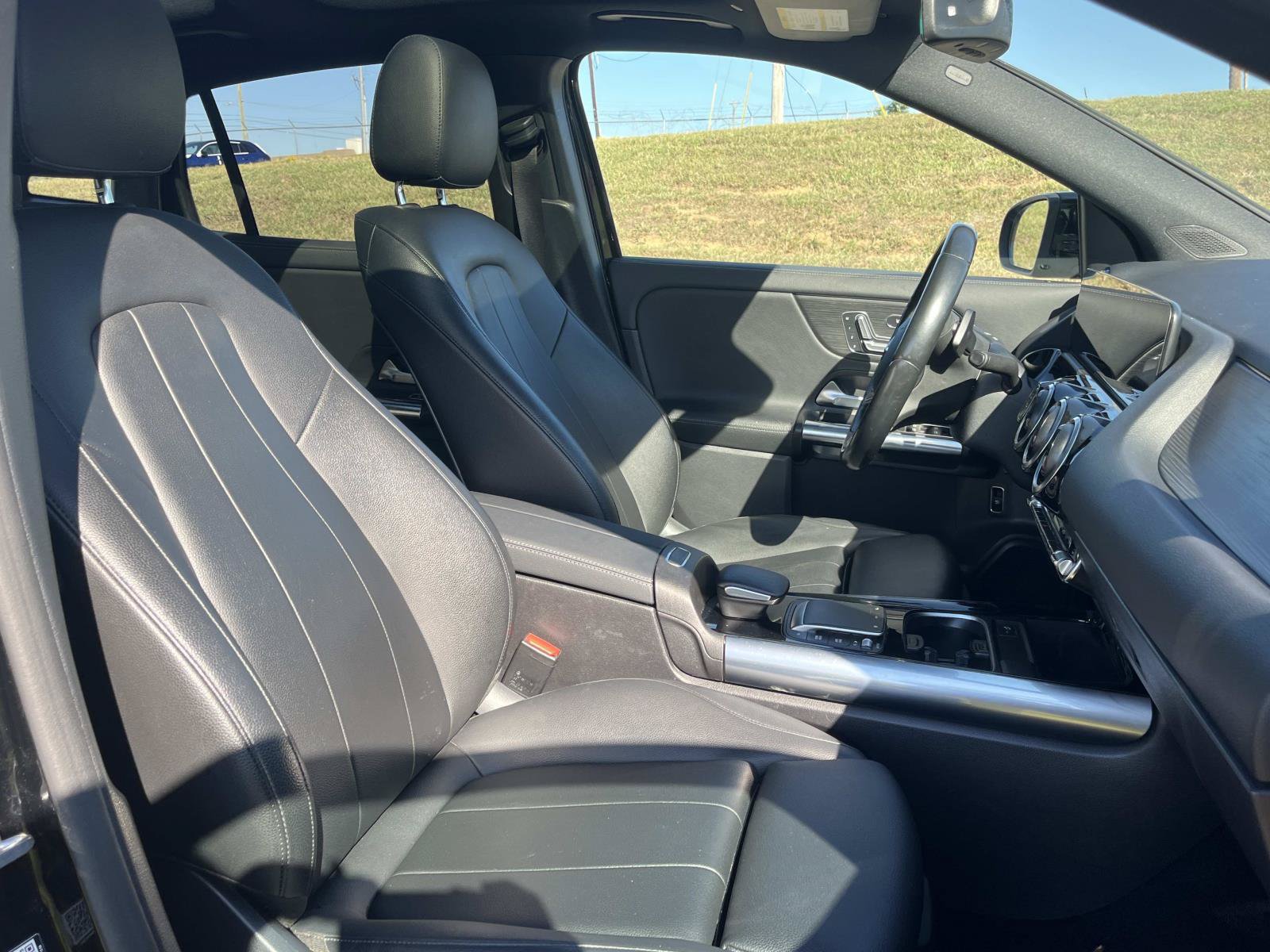 Used 2021 Mercedes-Benz GLA 250 4MATIC image 22