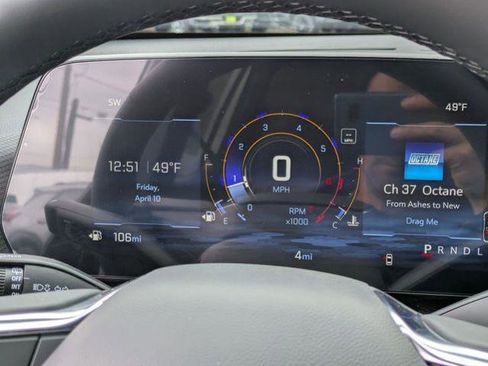 New 2026 Chevrolet Equinox LT w/ Convenience Package II FWD image 15