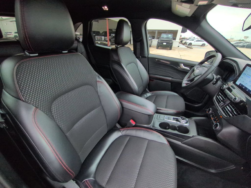 Used 2026 Ford Escape ST-Line FWD image 30