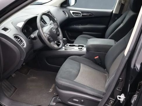 Used 2017 Nissan Pathfinder SV AWD/4WD image 14