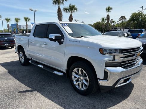 Used 2021 Chevrolet Silverado 1500 LTZ w/ LTZ Premium Package RWD image 9