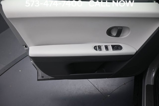New 2027 Hyundai Ioniq 5 SEL RWD image 12