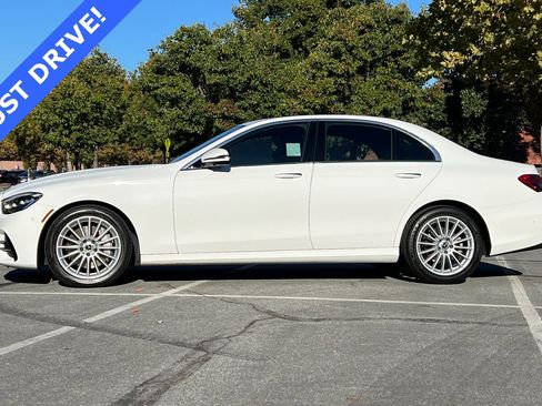 Used 2022 Mercedes-Benz E 350 Sedan image 7