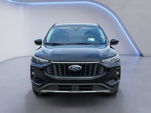 Used 2023 Ford Escape SE w/ PHEV Premium Package image 9