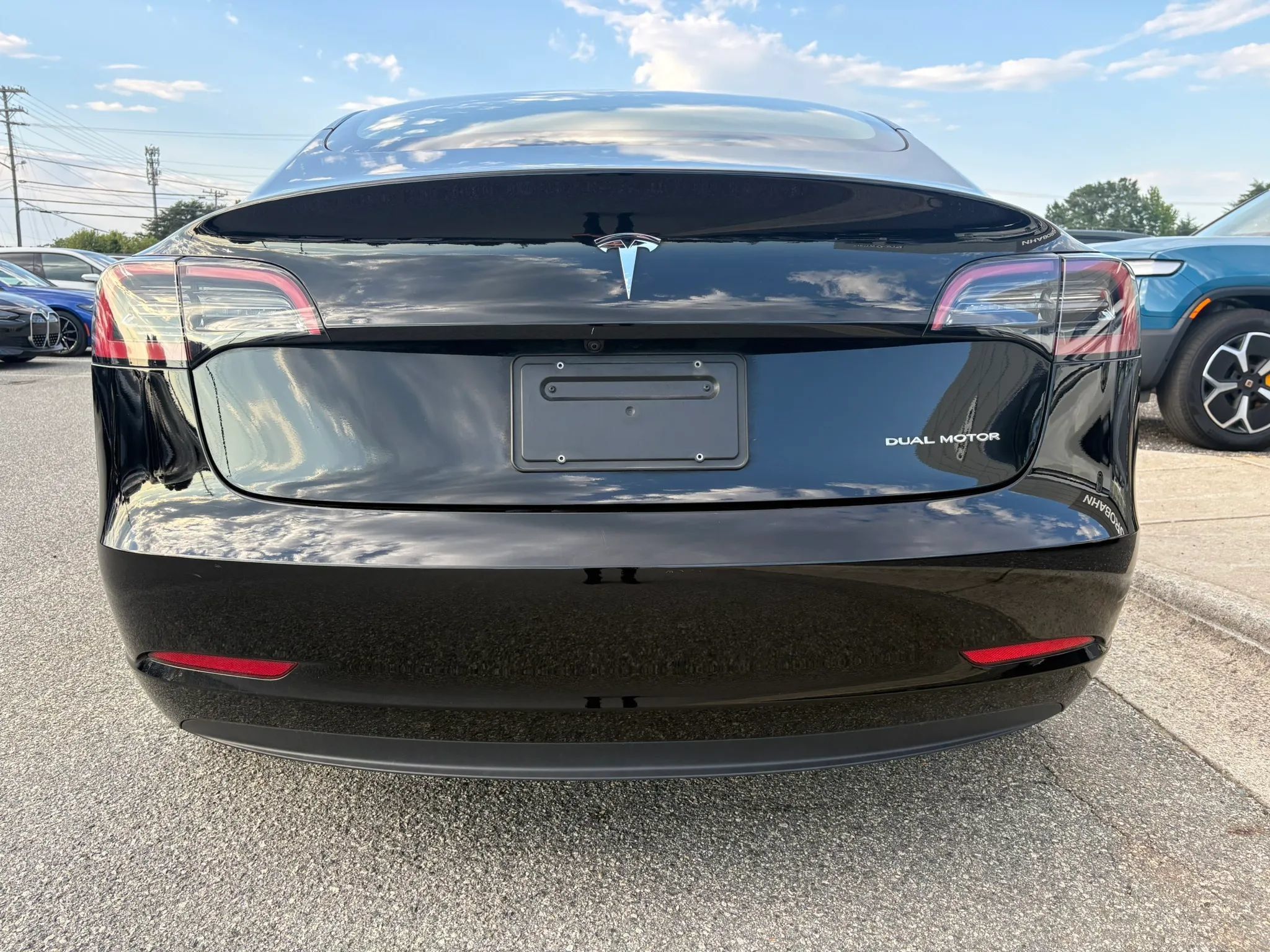 Used 2023 Tesla Model 3 Long Range AWD/4WD image 4