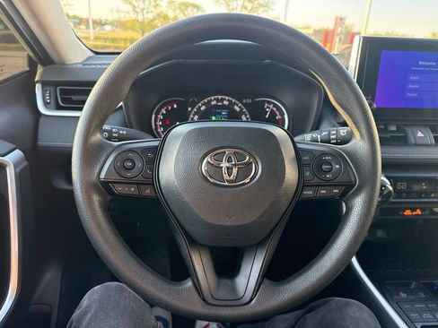 Certified 2024 Toyota RAV4 XLE AWD/4WD image 10