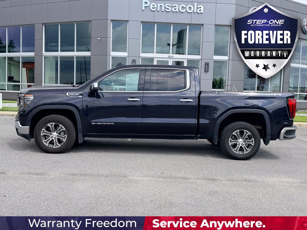 Used 2025 GMC Sierra 1500 SLT AWD/4WD image 3