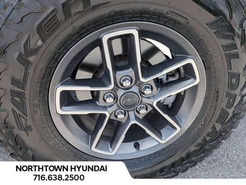 Used 2026 Jeep Gladiator Mojave AWD/4WD image 42