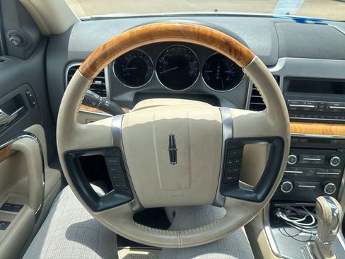 Used 2012 Lincoln MKZ FWD image 13
