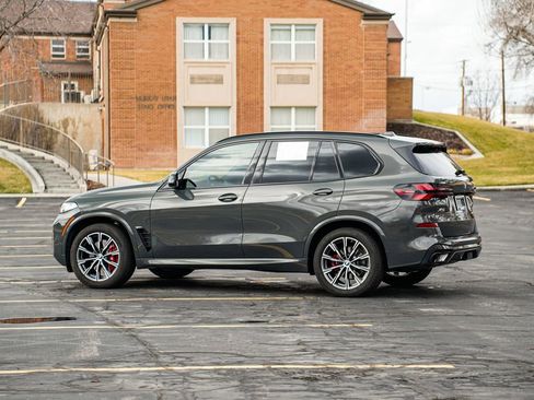 Used 2024 BMW X5 xDrive40i w/ M Sport Package image 7
