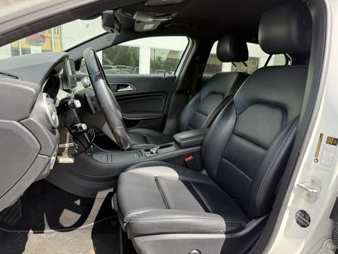 Used 2016 Mercedes-Benz GLA 250 image 11