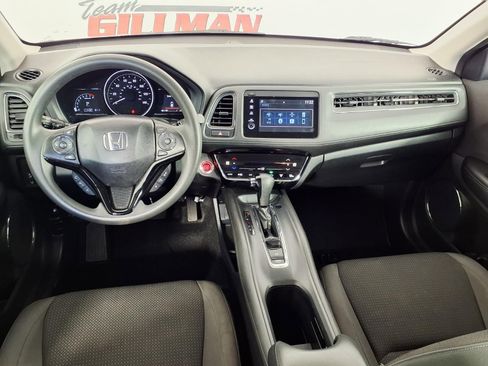 Used 2019 Honda HR-V EX image 12