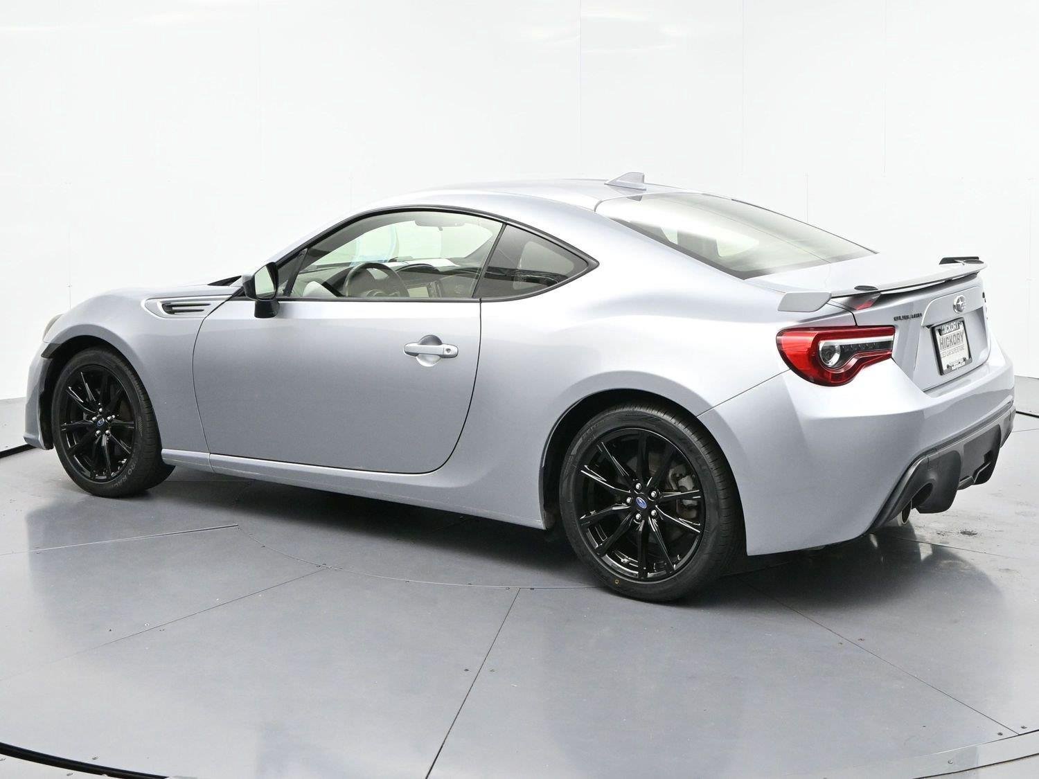 Used 2018 Subaru BRZ Premium RWD image 5