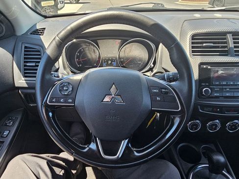 Used 2017 Mitsubishi Outlander Sport LE AWD/4WD image 16