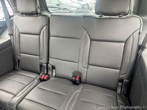 Used 2025 GMC Yukon Denali image 12