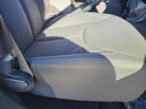 Used 2014 Jeep Wrangler Unlimited Sport image 14