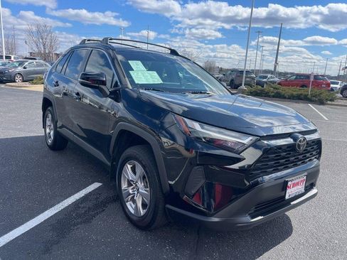 Used 2023 Toyota RAV4 XLE w/ Convenience Package image 2
