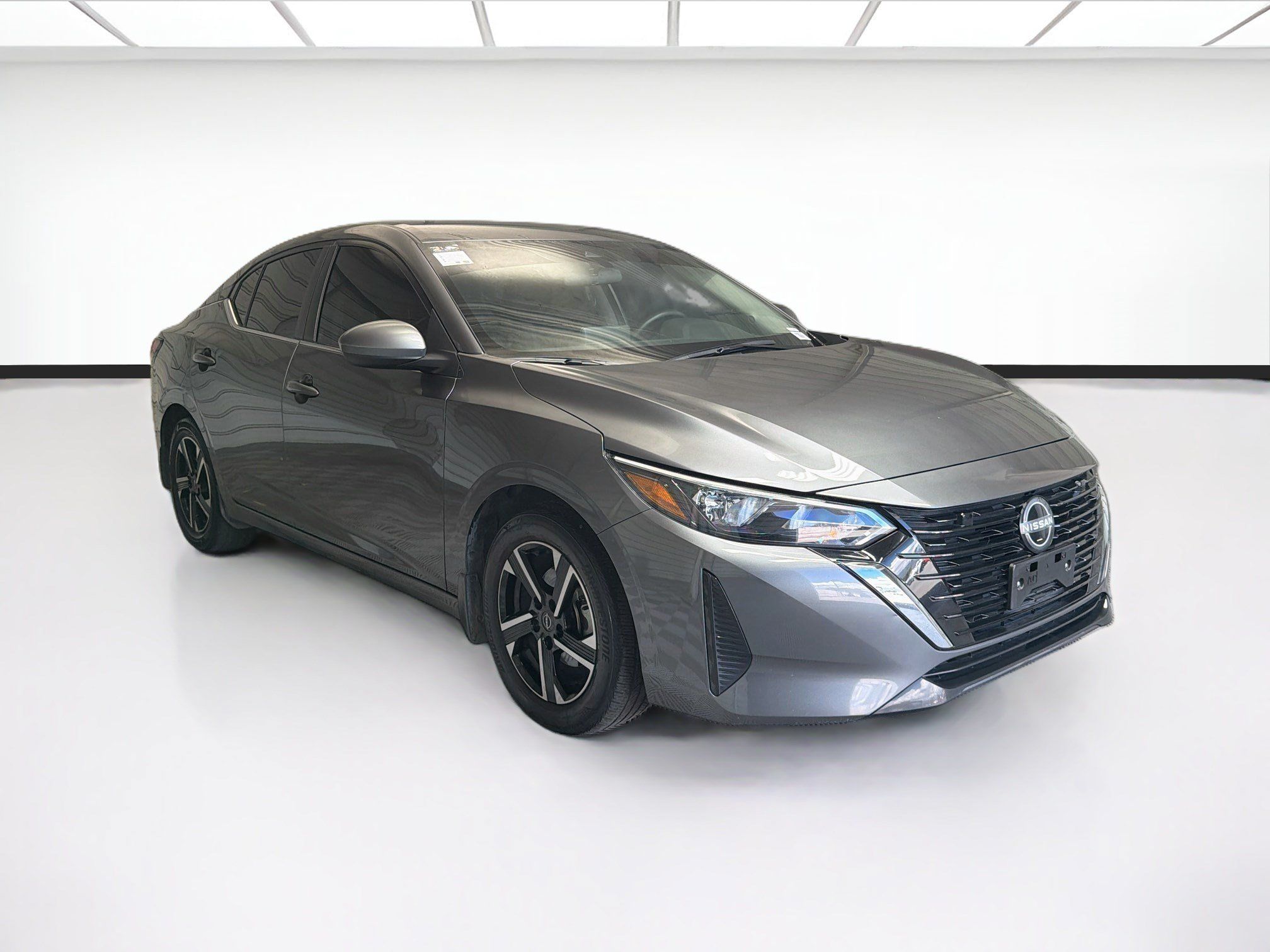 Used 2025 Nissan Sentra SV FWD image 3