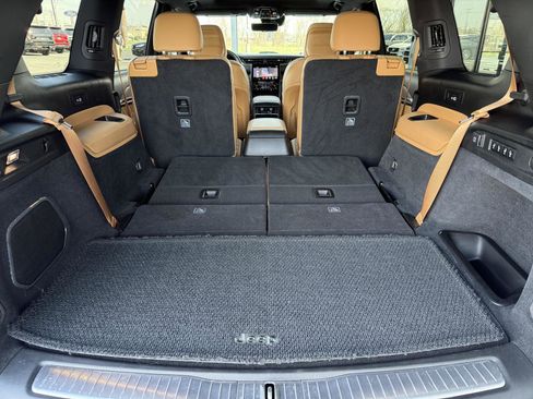 Used 2023 Jeep Grand Cherokee L Summit w/ Advanced Protech Group IV image 61