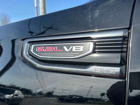 Used 2019 GMC Sierra 1500 AT4 w/ AT4 Premium Package image 11