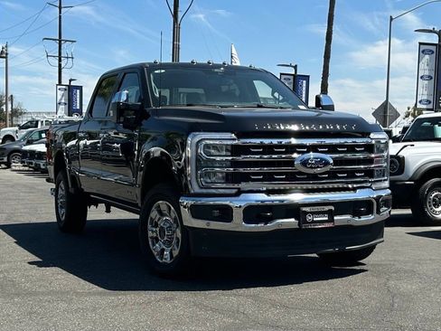 New 2025 Ford F350 Lariat w/ Black Appearance Package image 2
