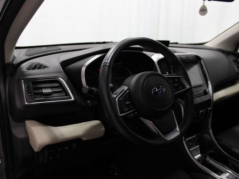 Used 2022 Subaru Ascent Limited w/ Technology Package AWD/4WD image 12