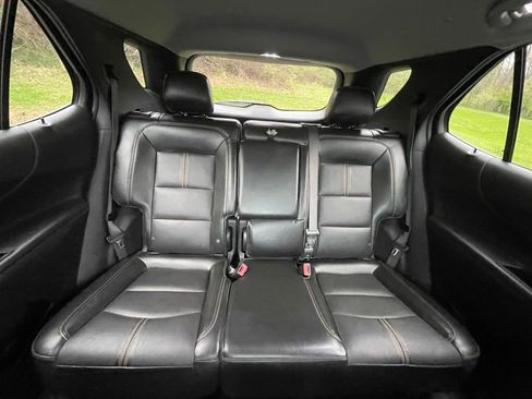 Certified 2022 Chevrolet Equinox Premier AWD/4WD image 16