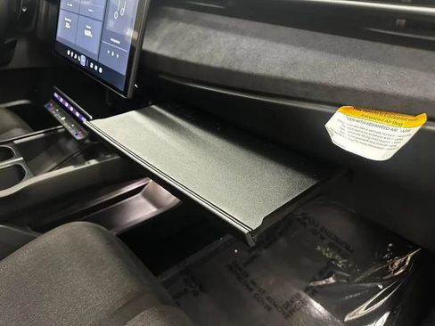 Used 2023 Fisker Ocean Ultra image 30