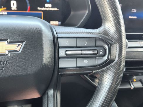 Used 2024 Chevrolet Colorado W/T image 33