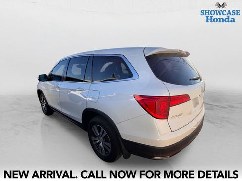 Used 2017 Honda Pilot EX-L image 4