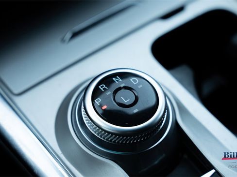 Certified 2021 Ford Explorer Limited w/ Equipment Group 301A image 20