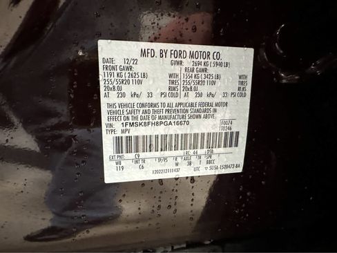 Used 2023 Ford Explorer Limited w/ Equipment Group 301A image 18